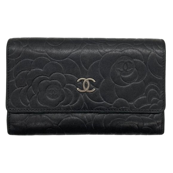 🖤Authentic CHANEL CC Logo Camellia Wallet with FREE Chain on wallet insert🖤 - Picture 1 of 7